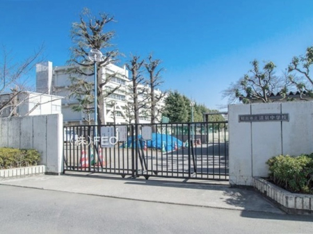 ���ӊ��@�y���w�Z�z�����s�����򒆊w�Z�F1135m