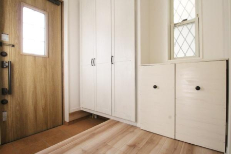 ց@ؖڃhAŉ݁Ê錺ցB
ƑŠCՂV[Y{bNXt